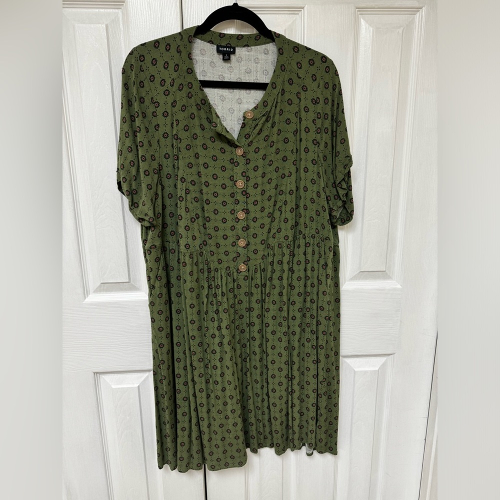 Babydoll Midi Dress